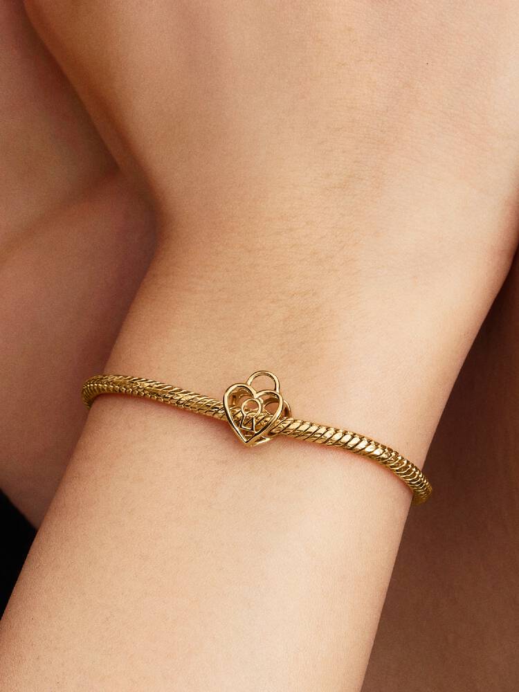 Offen gearbeitetes Herz Vorhängeschloss Charm 14 Karat Vergoldung