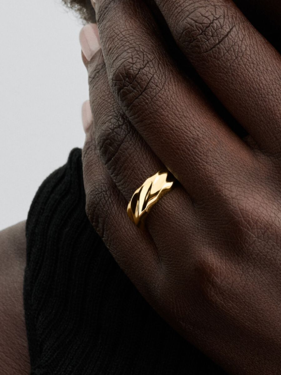 Gewellter Breiter Band-Ring 14 Karat Vergoldung