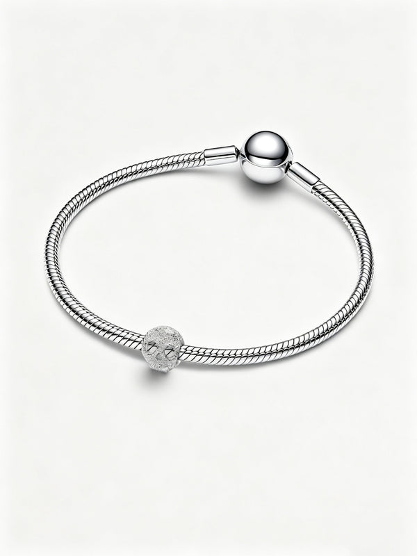 Strukturierter Totenkopf Mini-Charm Sterling-Silber