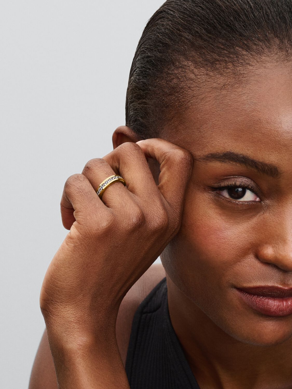 Unendlichkeitsring mit Kanalfassung